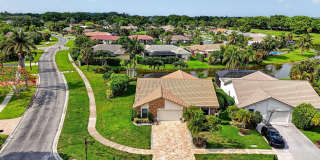 10065 Camelback Lane Gallery 38