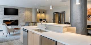 222 Saratoga Apartments Gallery 30