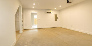 Your Bend Retreat: Spacious End Unit Townhouse with Pilot Butte Views Gallery 4