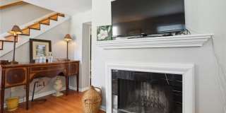 73 La Rue Place NW Gallery 25