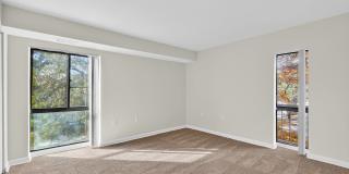 The Cloisters Gallery 18