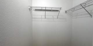 Recent Remodeled, Two Story 4 Bedrooms 2.5 Bathrooms Home for Rent in Prime West of Elgin, Texas, Cul-De-Sac, easy access to 290 and 95. Gallery 19