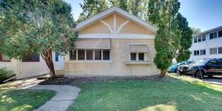 Beautiful 3 Bedroom House close by the  U of M Gallery 1