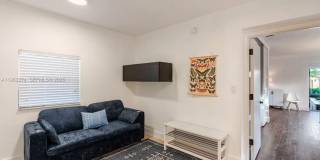 636 Hibiscus Dr Gallery 45