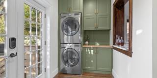 439 Thurman Avenue Gallery 12