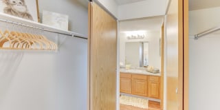 Americana Lakewood Apartments Gallery 16