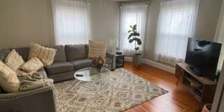 Huge 4 bed unit in Quincy Gallery 15