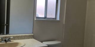 Love Where You Live - 2 Weeks Free Rent! Beautiful Home in Turlock Gallery 18