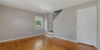 1048 S EDISON Street Gallery 9