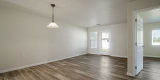 Great two bedroom, one bath near airport. AVAILABLE BEGINNING 6/17/26 Great two bedroom, one bath near airport. AVAILABLE BEGINNING 6/17/26 Gallery 7
