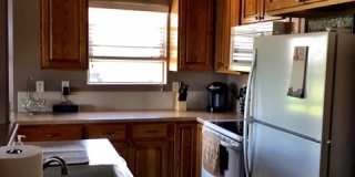 Beautiful 1-Bedroom with Balcony & Garage Available for Move In NOW Gallery 8