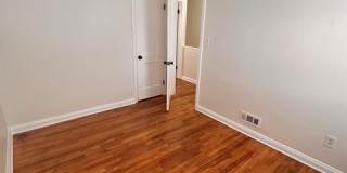 1090 CAMERON Road Gallery 17