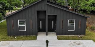 2910 Bourland Street Gallery 1
