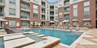 ALARA Uptown Gallery 12