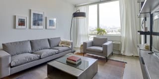 7 Seventy House Gallery 11