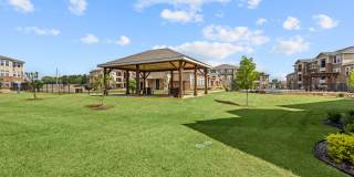 Deer Park Apartments Gallery 30