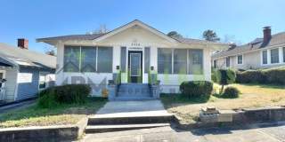 2326 Stark Street Gallery 2