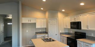 3 bedroom, 2 bath home on a cul-de-sac Gallery 1