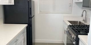 1815 N. Harvard Blvd. Gallery 14