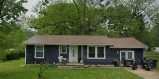 1115 North Dennis Avenue Gallery 1