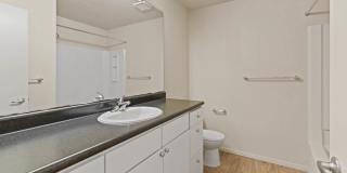 Schooner Bay Apartment Homes Gallery 17