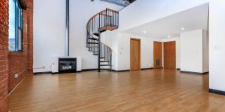 South Street Lofts Gallery 20