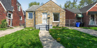 $1300 3 bedroom bungalow Gallery 1