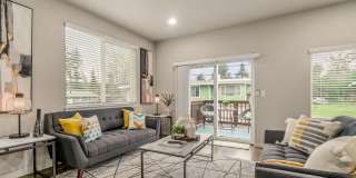 Modern Tri-Level 4BD/3.5BTH Townhouse in Lynnwood for Rent! Pet Friendly! Gallery 17