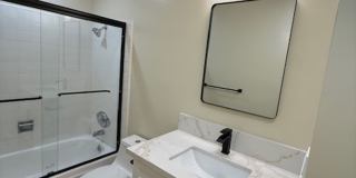 5826 5826 Gallery 38