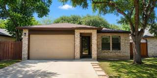 Hunters Chase 3 Bedroom Near UTSA, Medical Center, La Cantera and Much, Much More! Hunters Chase 3 Bedroom Near UTSA, Medical Center, La Cantera and Much, Much More! Gallery 1