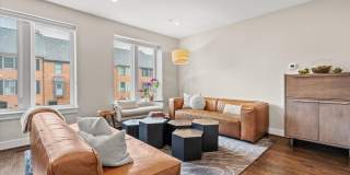 607 SLADE Court Gallery 5