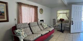 1 BR 1Ba Furnished Casita with all Utilities Included Gallery 4