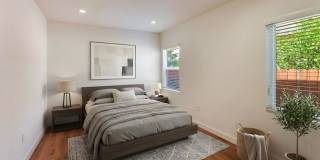 1405 N Coronado St Gallery 18