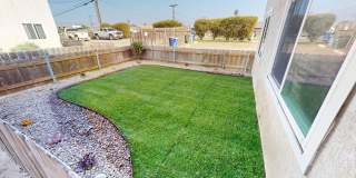 Two Bed One Bath Unit Available for Long Term rent in Imperial Beach! Gallery 1
