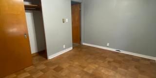 2 Bedroom, 1 Bath Single Family Home with Single Stall Garage 920 Ashland Waterloo, IA Gallery 1