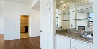 11636 Montana Avenue Gallery 6