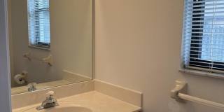 1461 Wellington Circle Gallery 29