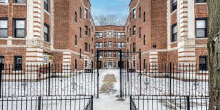 6439 North Hamilton Avenue - Garden Gallery 12