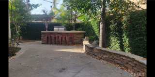 428 N Little Gallery 18