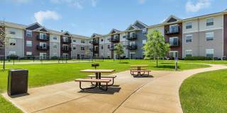 Monticello Crossings Gallery 19