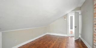 Two Bedroom in Newport! Gallery 28