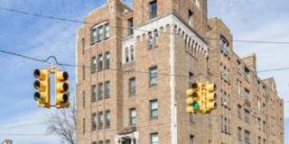 The Van Dyke in West Village Gallery 54