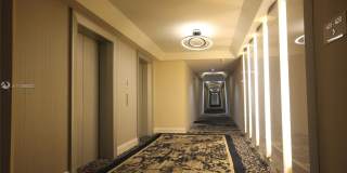 5151 COLLINS AV Gallery 38