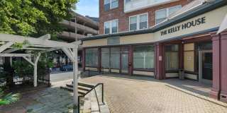 196 Crown Street Gallery 2