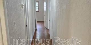 2000 Nandina Dr Gallery 10