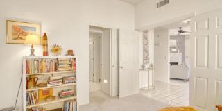 784 E Camino Diestro Gallery 36