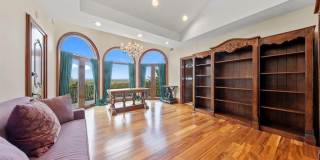142 Hoover Drive Gallery 37
