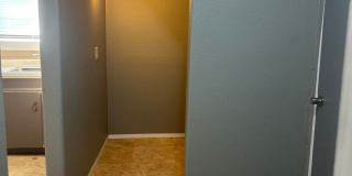 3 bedroom house close to shopping. Gallery 11