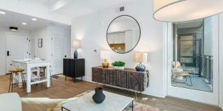 The Grayson Gallery 33
