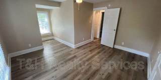6155 Broadway Street Gallery 20